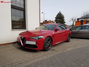 Alfa Romeo Giulia Quadrifoglio 3